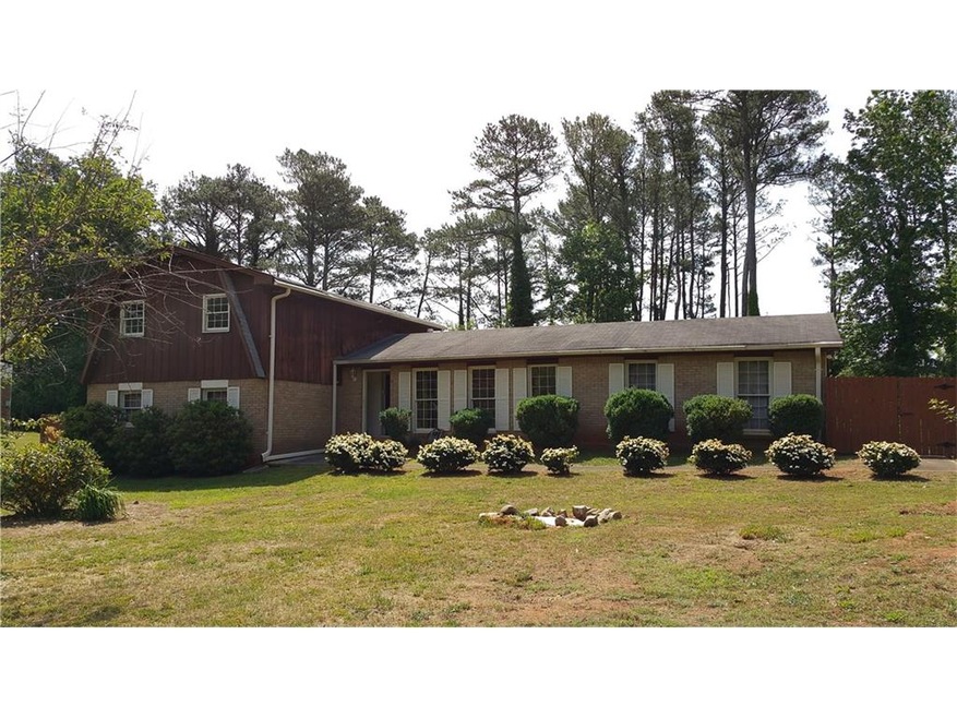 Front view of home