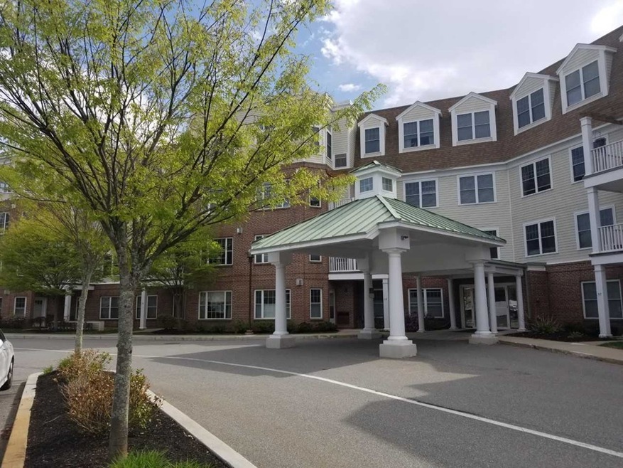 Salem Place Condominiums unit 70, Woburn, MA 01801 - photo 1