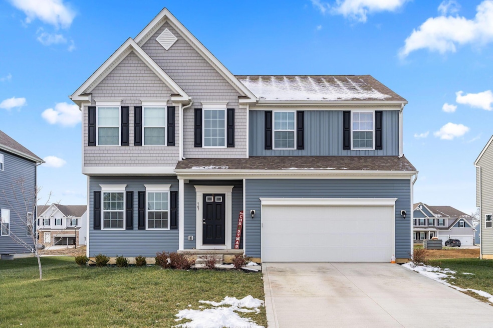 507 Walker Pointe Dr, Commercial Point, OH 43116 - photo 1