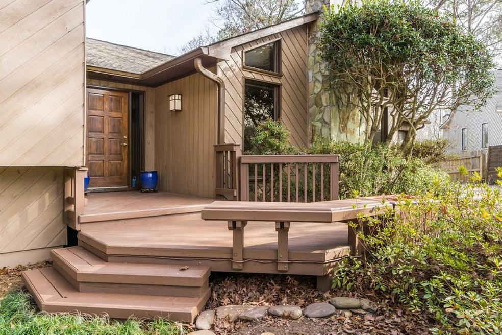 W W Carlyle Ct, Marietta, GA 30062 - photo 1