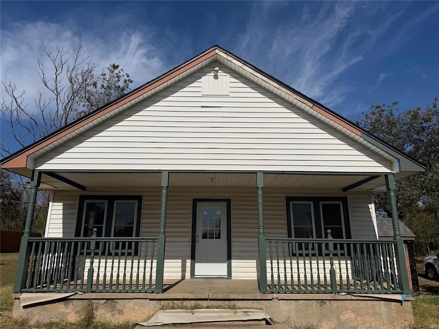 1600 E Farrall, Shawnee, OK 74801 - photo 1