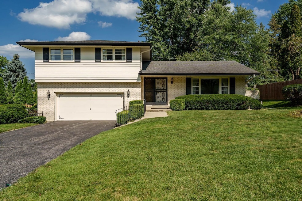 1119 Saint Andrews Way, Rockford, IL 61107 - photo 1