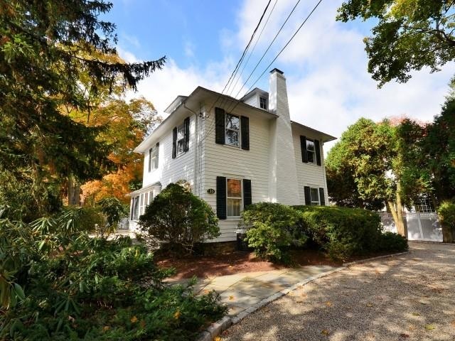 33 E Rocks Rd, Norwalk, CT 06851 - photo 1