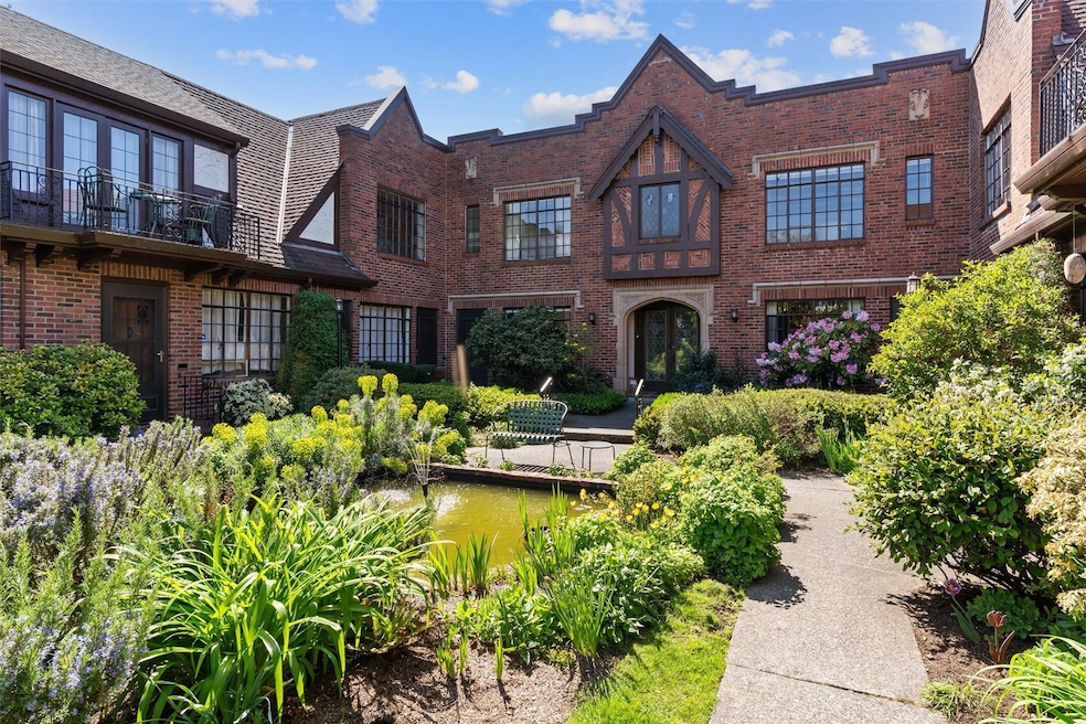 Sold $679,900 • Co-Listing Agent