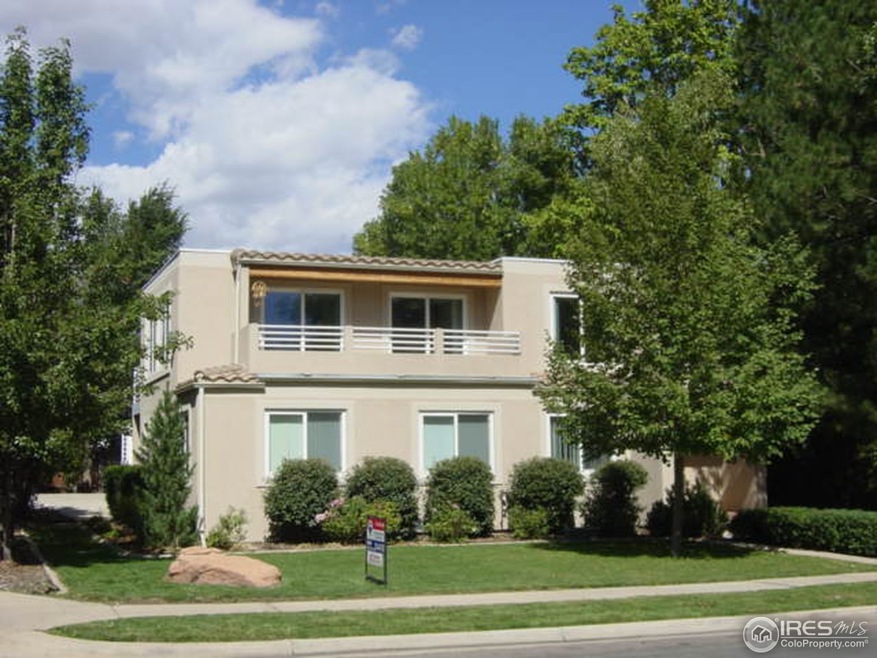 South Facing Mapleton