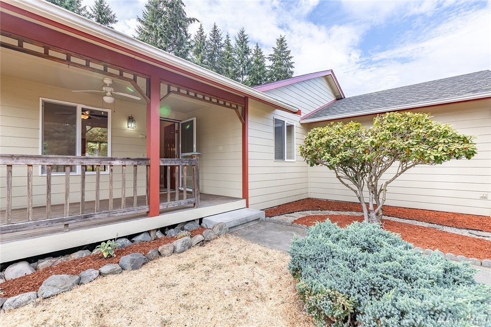 10338 Parkview Loop, Yelm, WA 98597 - photo 1