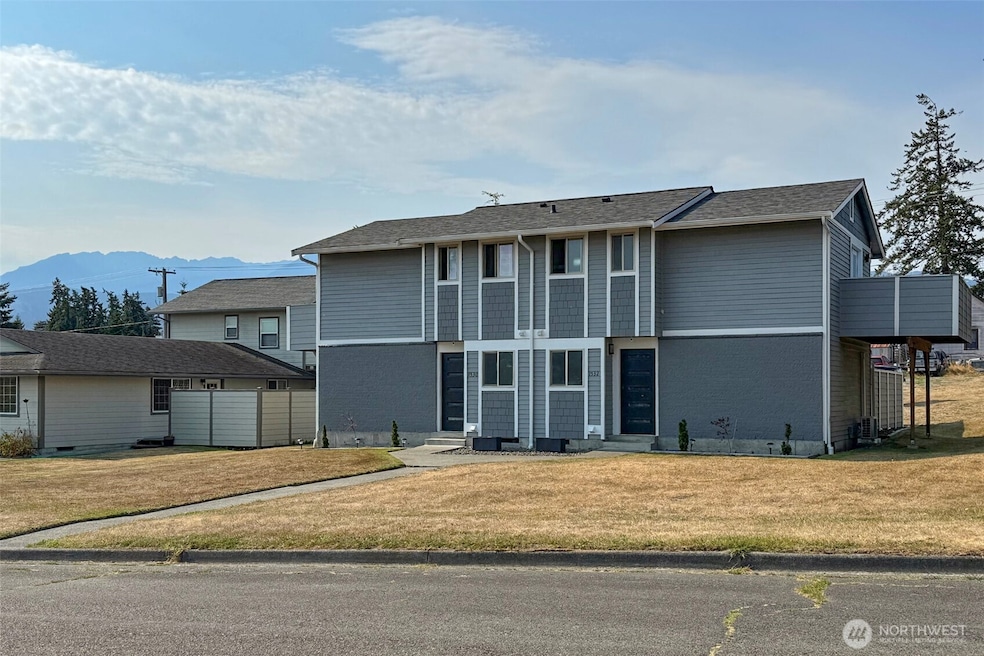 1532 W 7th St, Port Angeles, WA 98363 - photo 1