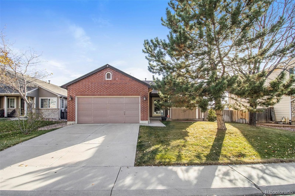 5351 S Lisbon Way, Centennial, CO 80015 - photo 1