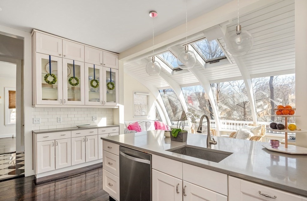 155 Hull St, Cohasset, MA 02025 - photo 1