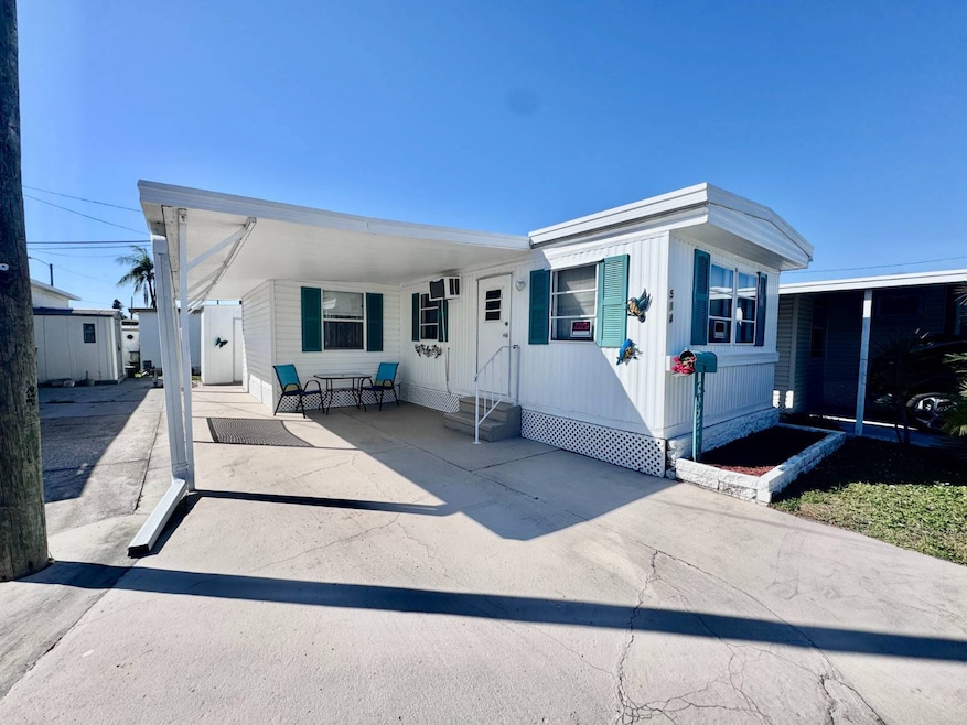 770 32nd Ave S unit 514, Saint Petersburg, FL 33705 - photo 1