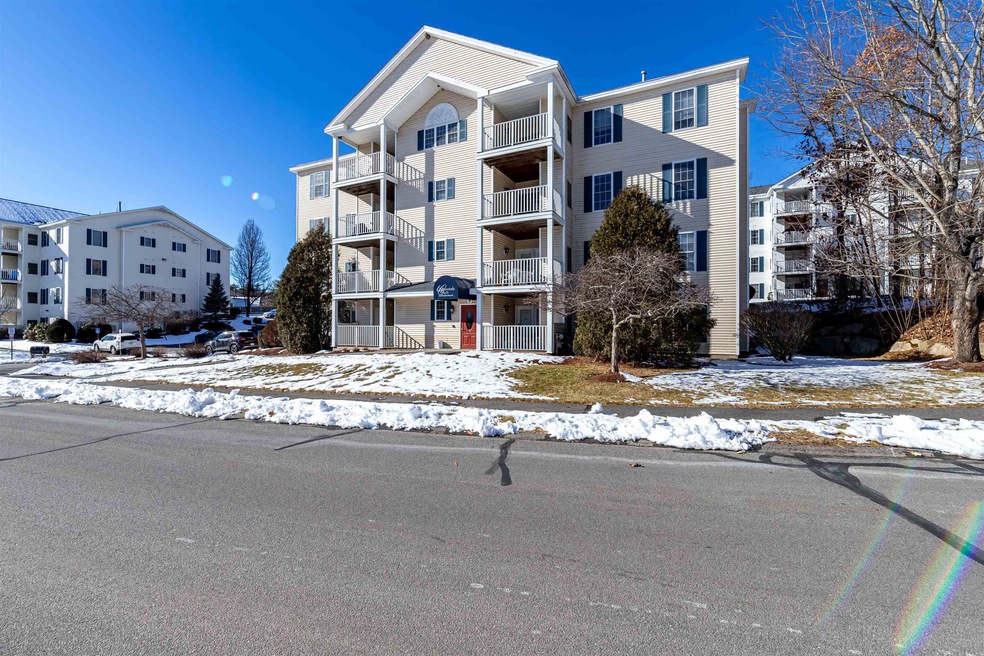 9 Crosswoods Path Blvd unit 22, MerriMacK, NH 03054 - photo 1