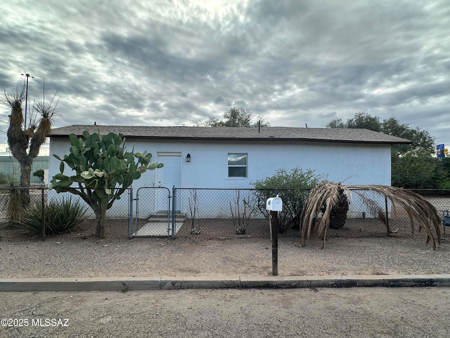 440 S Sentinel Ave, Tucson, AZ 85701 - photo 1