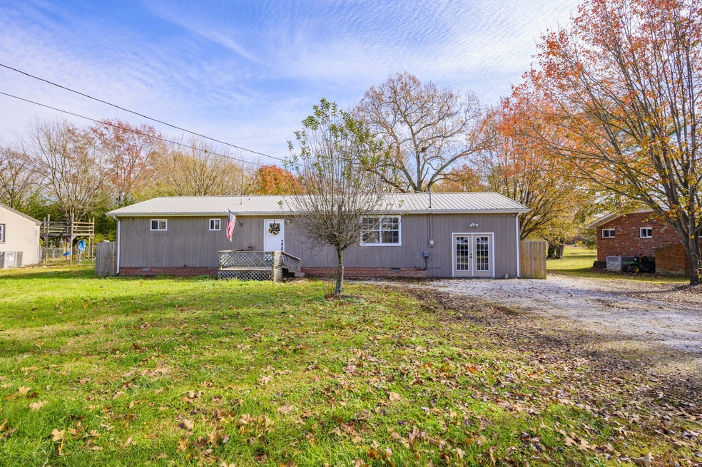 1406 Royal Trail, Manchester, TN 37355 - photo 1