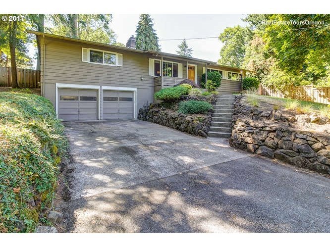 1024 Gans St, Lake Oswego, OR 97034 - photo 1