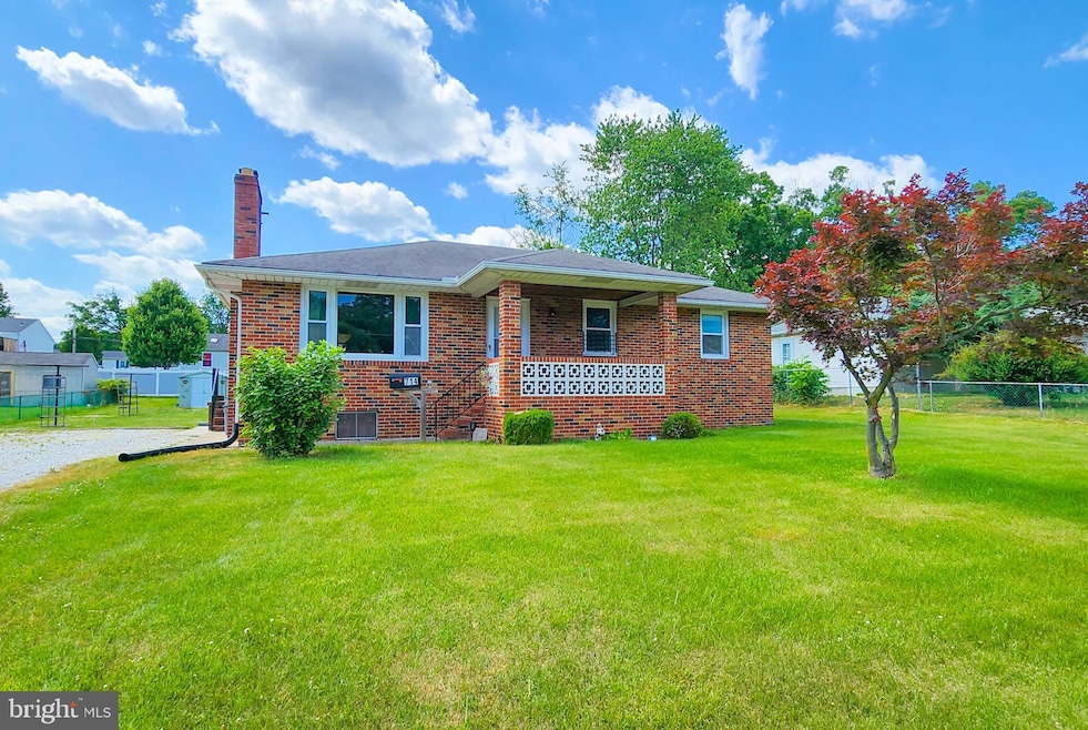 714 Clover Ave, Essex, MD 21221 - photo 1