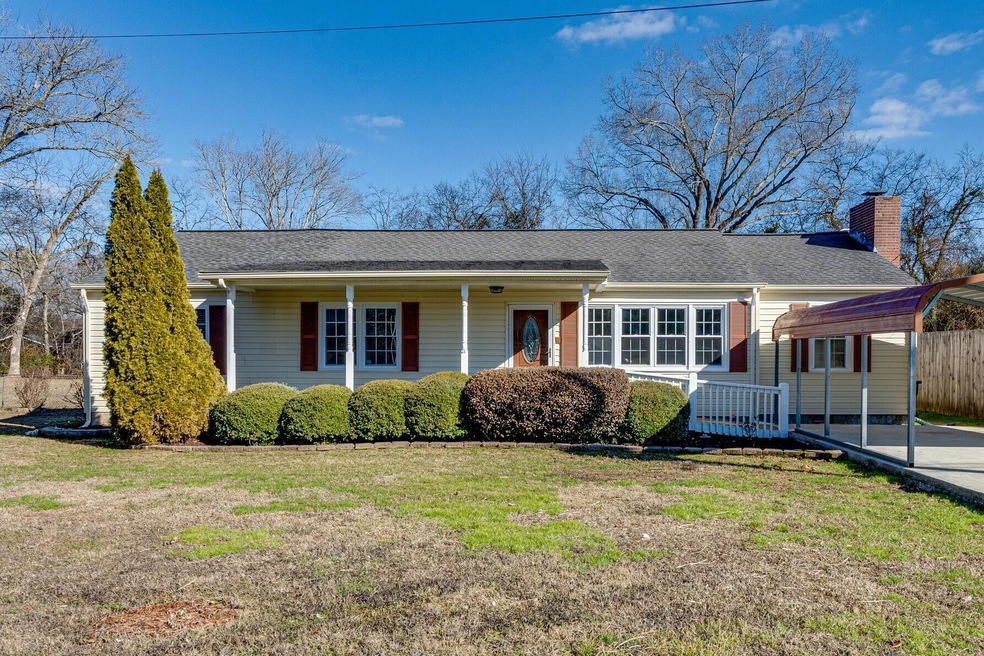 11 Pegram Cir-1 zoom