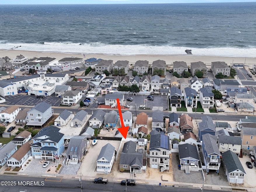226 3rd Ave, Manasquan, NJ 08736 - photo 1