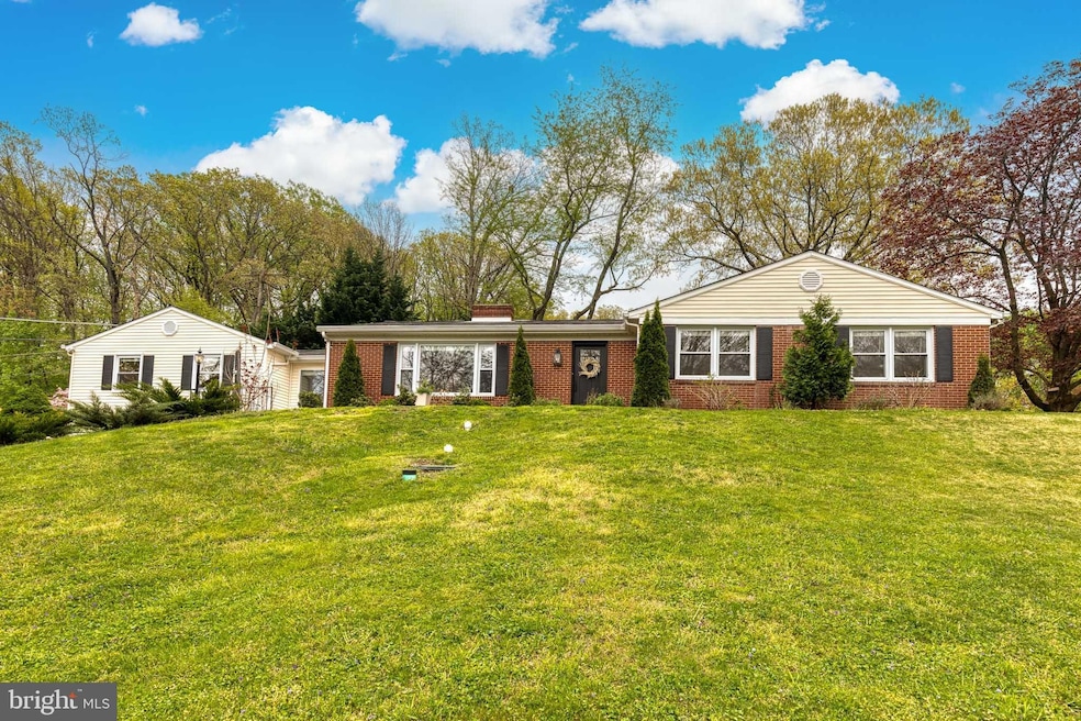 1901 Haverhill Rd, Parkville, MD 21234 - photo 1