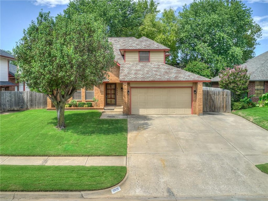 2625 Amy Ct, Moore, OK 73160 - photo 1
