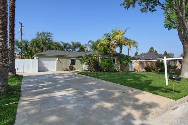 Large Driveway will accommodate your RV or Boat.