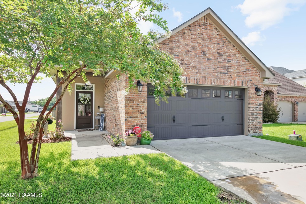 101 Briar Leaf -1