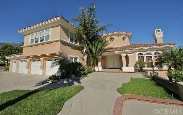 Stunning home on east-most street with amazing vie
