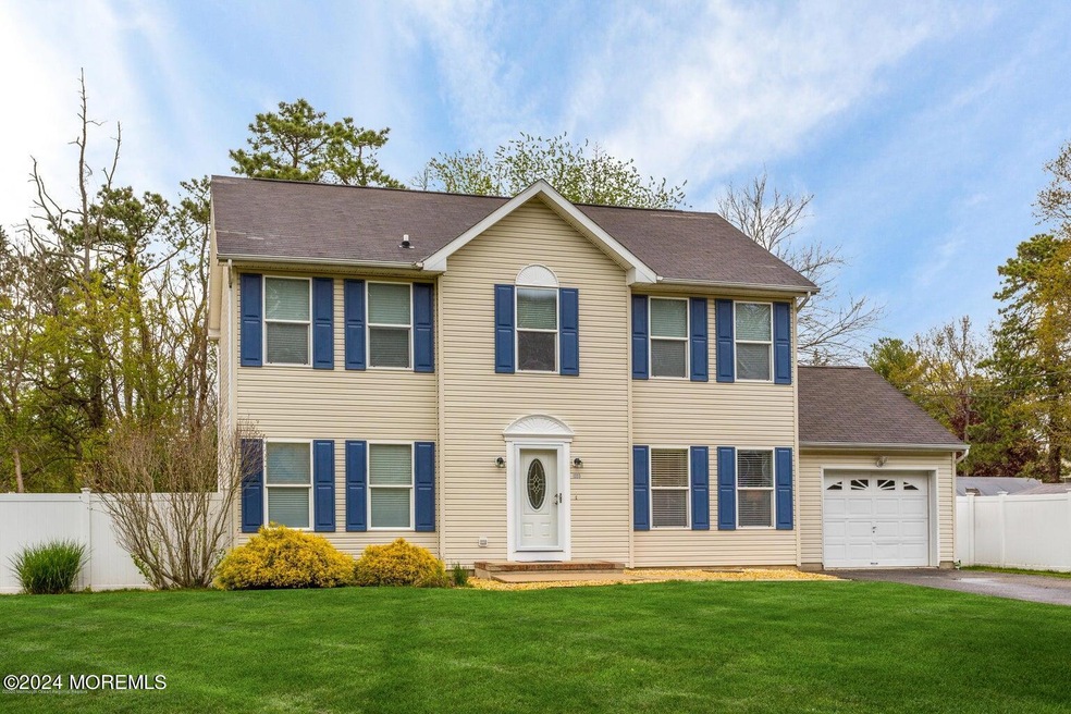 1333 2nd Ave, Toms River, NJ 08757 - photo 1