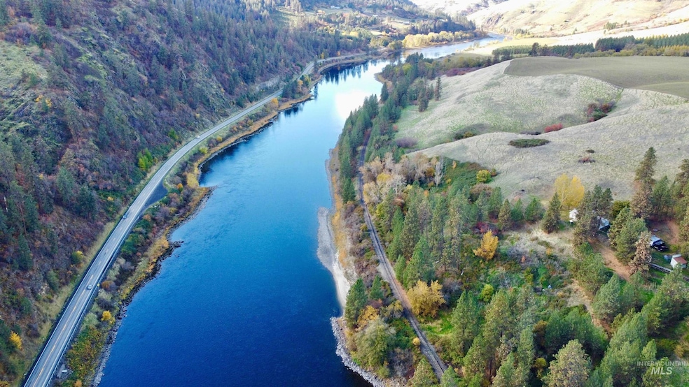 20836 Ryegrass Ln, Lenore, ID 83541 - photo 1