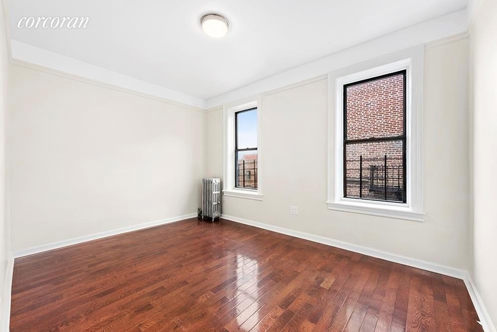 139-18 34th Rd unit D4, Flushing, NY 11354 - photo 1