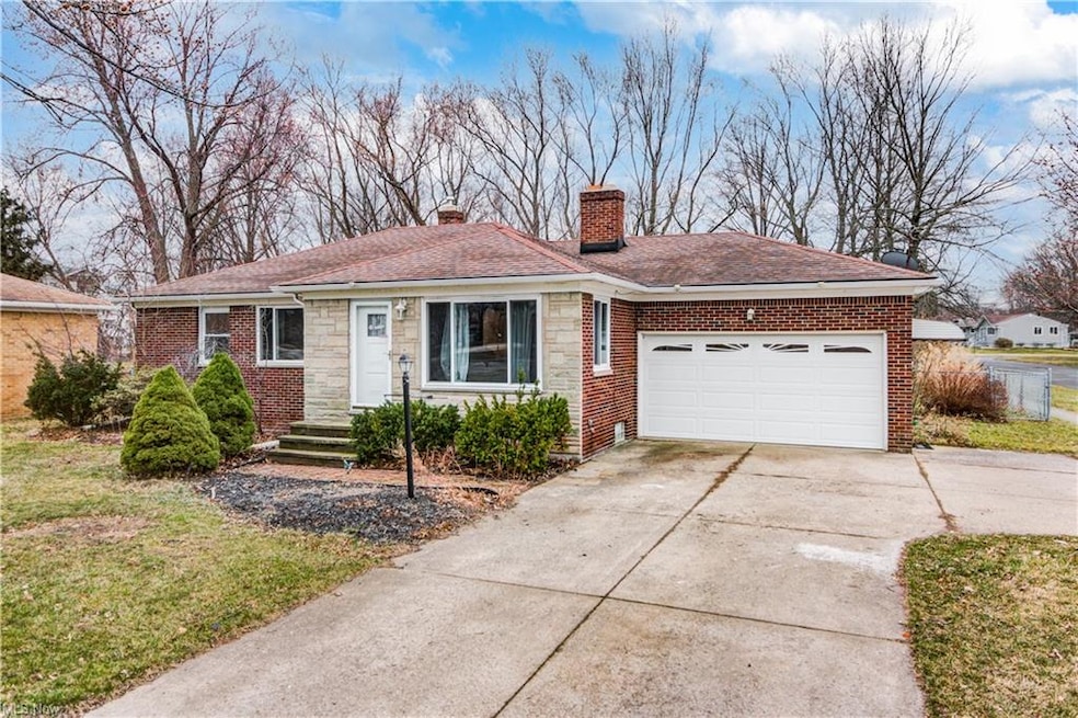 5550 E Lake Rd, Sheffield Lake, OH 44054 - photo 1