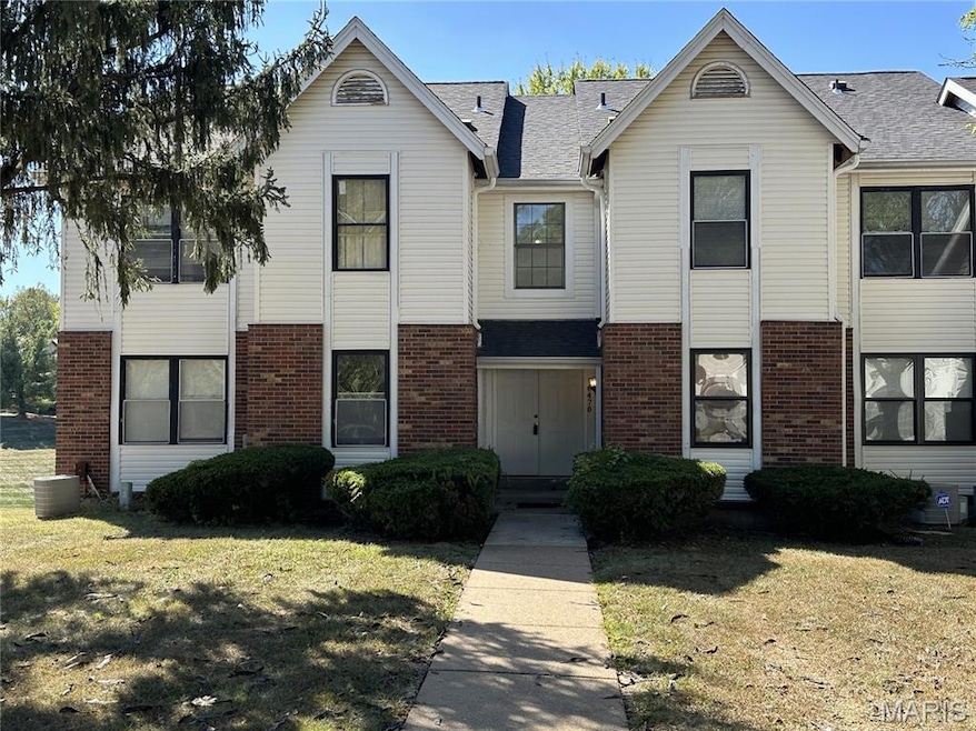 Welcome to 6470D White Cap Ln!