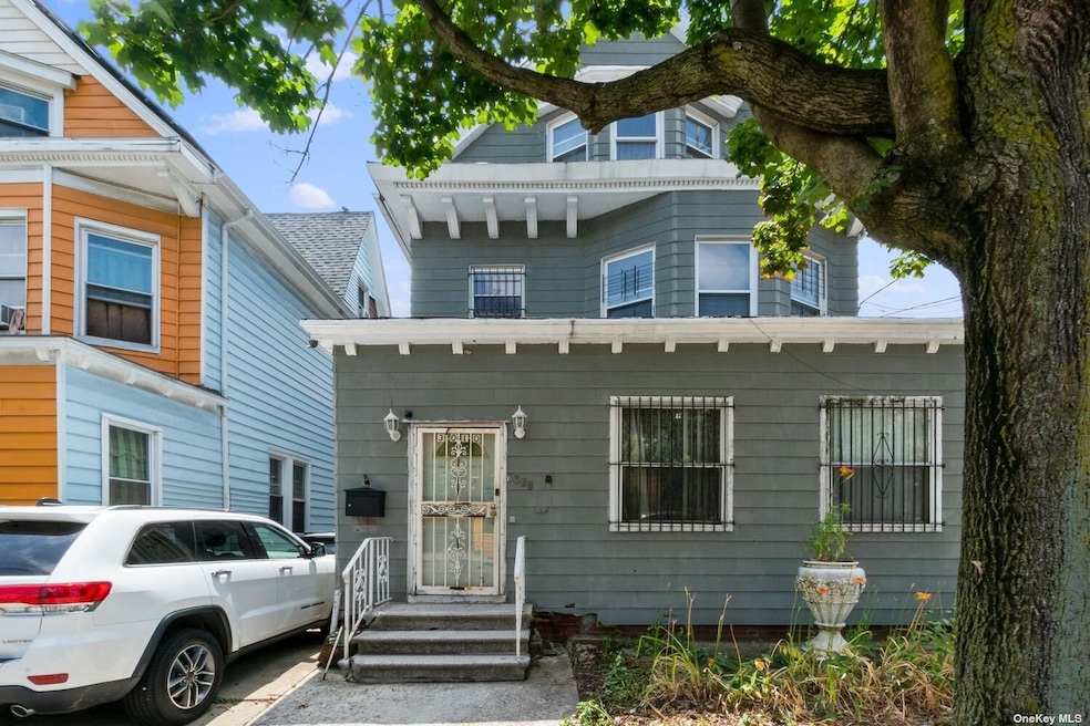 Sold $810,000 • Co-Listing Agent