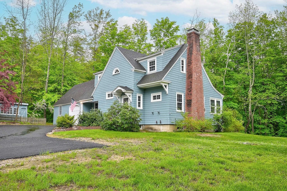 32 Hurricane Mountain Rd, North Conway, NH 03860 - photo 1