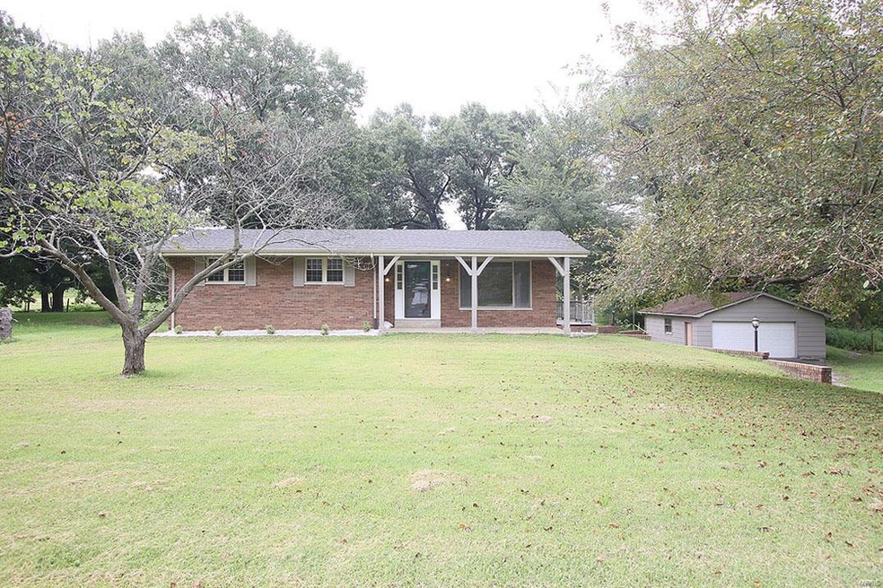 607 Bethel Mine Rd, Caseyville, IL 62232 - photo 1