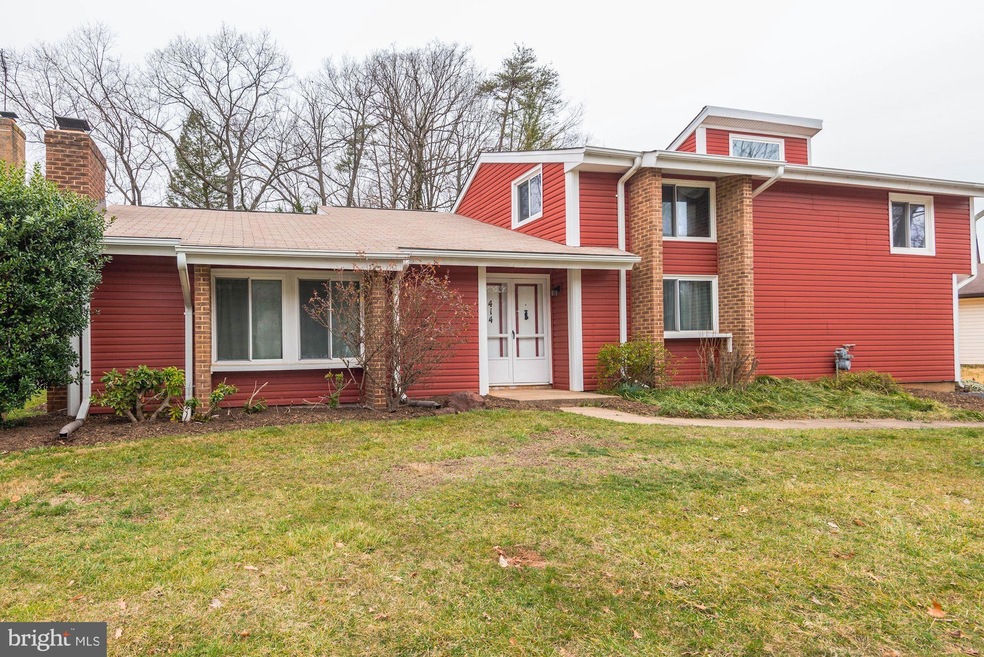 414 Avondale Dr, Sterling, VA 20164 - photo 1