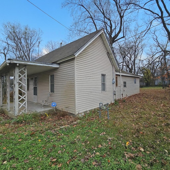 1308 Washington St, Sarcoxie, MO 64862 - photo 1