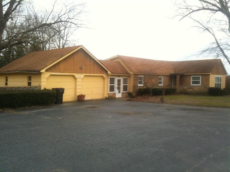 3859 Berrien St, New Troy, MI 49119 - photo 1