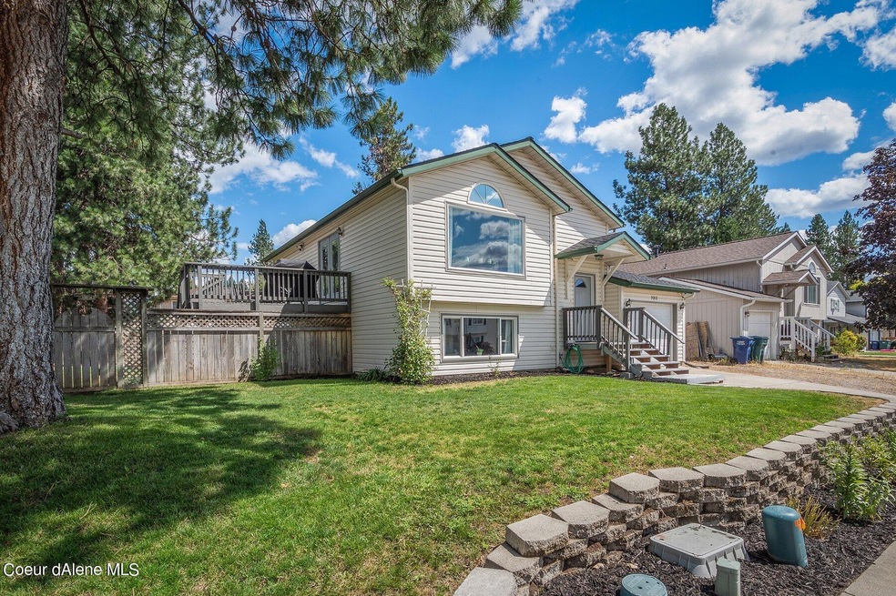 Sold • Co-Listing Agent