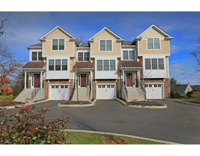 403 Bradley Ln, Westport, CT 06880 - photo 1