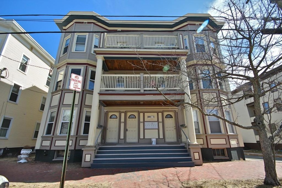 258 Danforth St unit 3, Portland, ME 04102 - photo 1