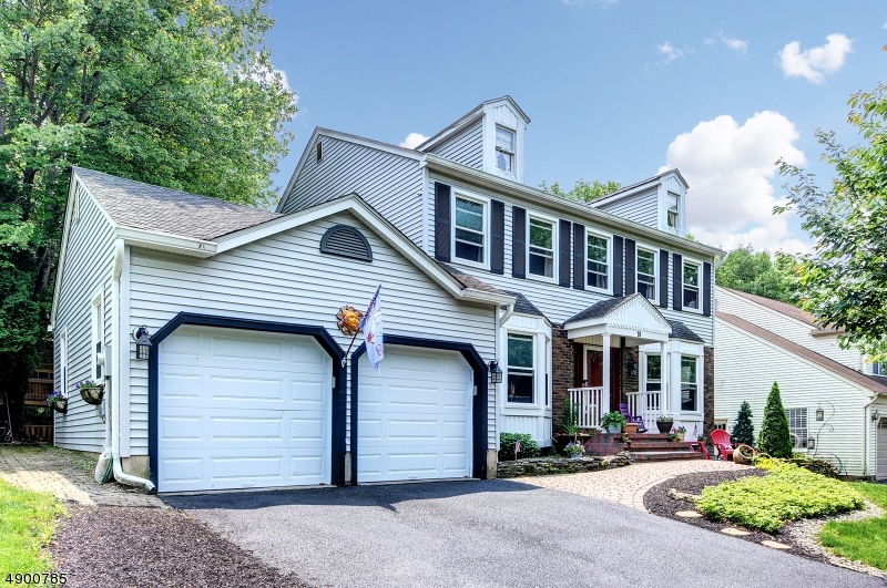 18 Fawn Run, Bloomsbury, NJ 08804 - photo 1