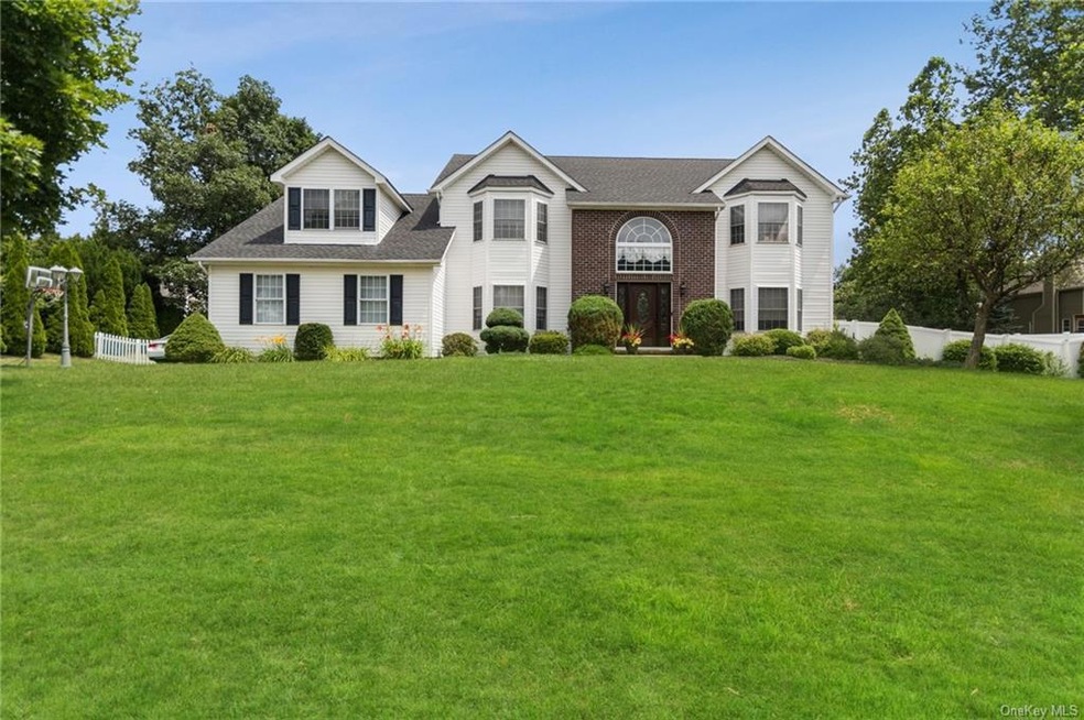 109 Pelham Dr, Cornwall, NY 12518 - photo 1