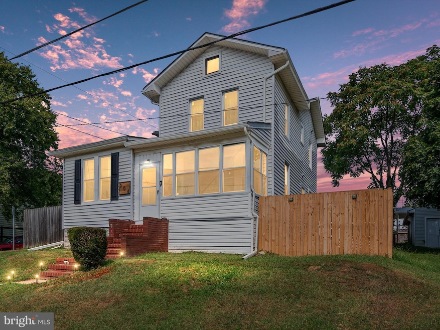 304 2nd Ave, Halethorpe, MD 21227 - photo 1