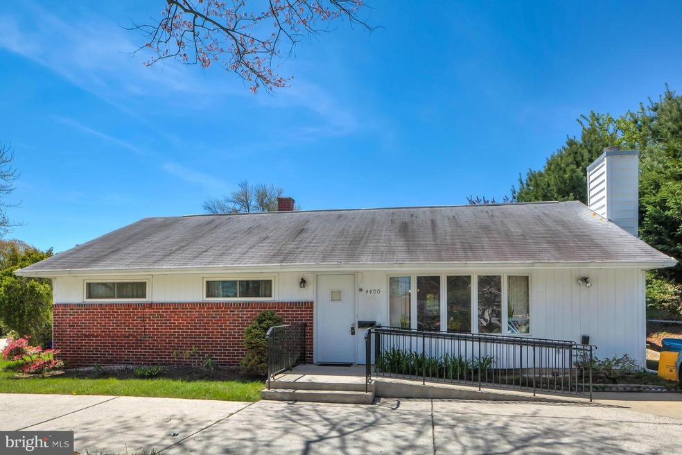 4400 Renn St, Rockville, MD 20853 - photo 1