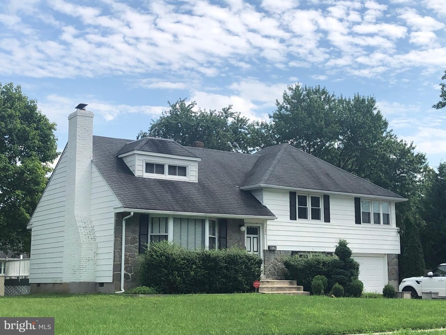 1806 Floral Dr, Wilmington, DE 19810 - photo 1