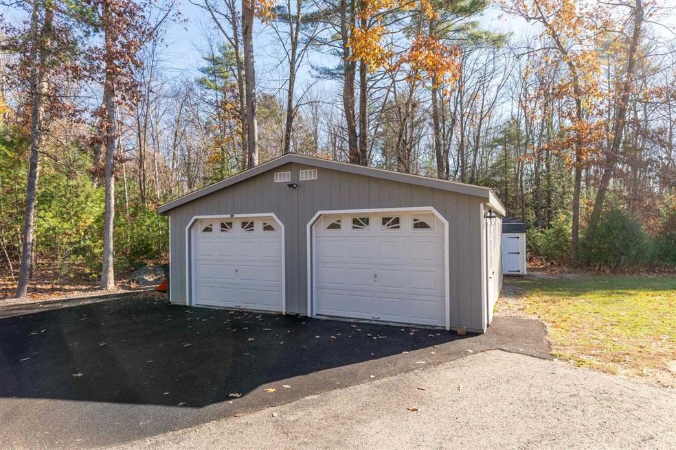 16 Crane Crossing Rd unit A, Newton, NH 03858 - photo 1