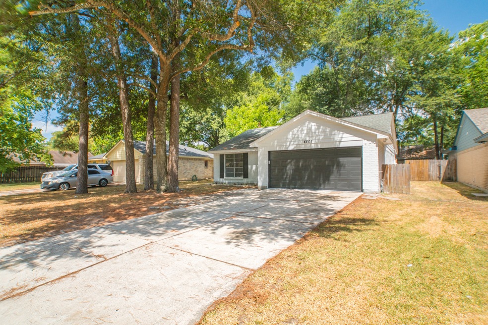 4507 Towergate Dr, Spring, TX 77373 - photo 1