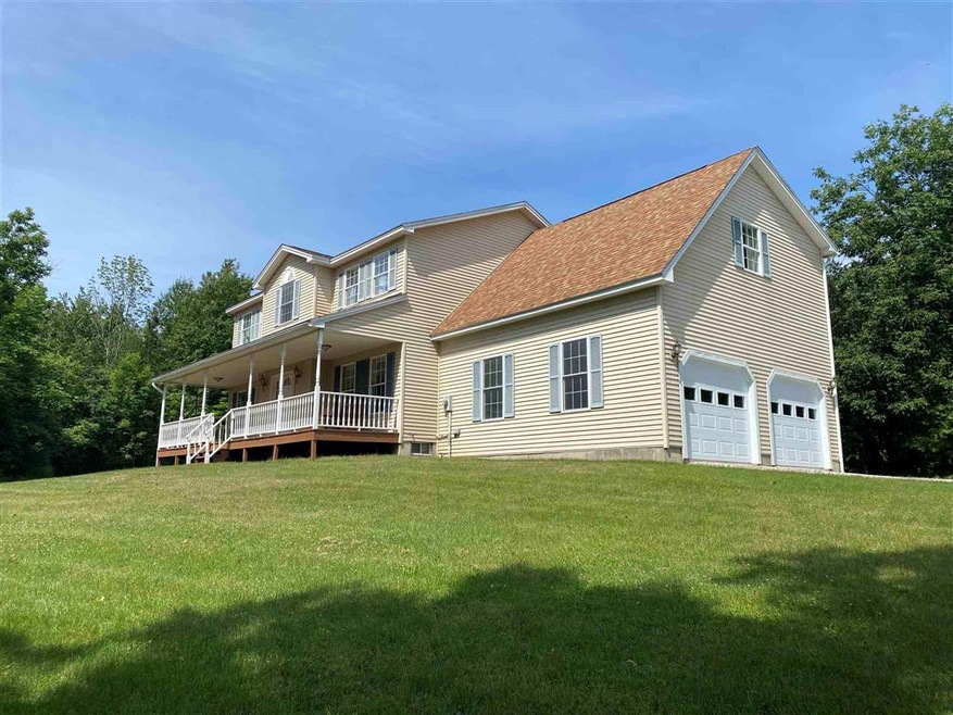 3193 Oakland Station Rd, Saint Albans, VT 05478 - photo 1