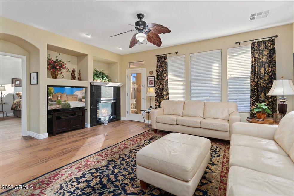 13-12135 W Lone Tree Trail