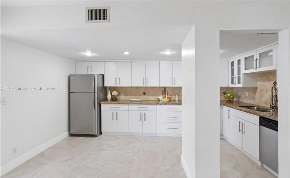 8091 NW 12th St unit H, Margate, FL 33063 - photo 1